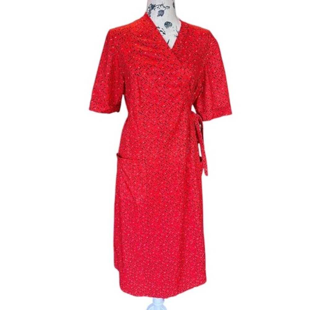 Vintage Red Abstract Print Adjustable Wrap‎ House Dress Pockets No Tag